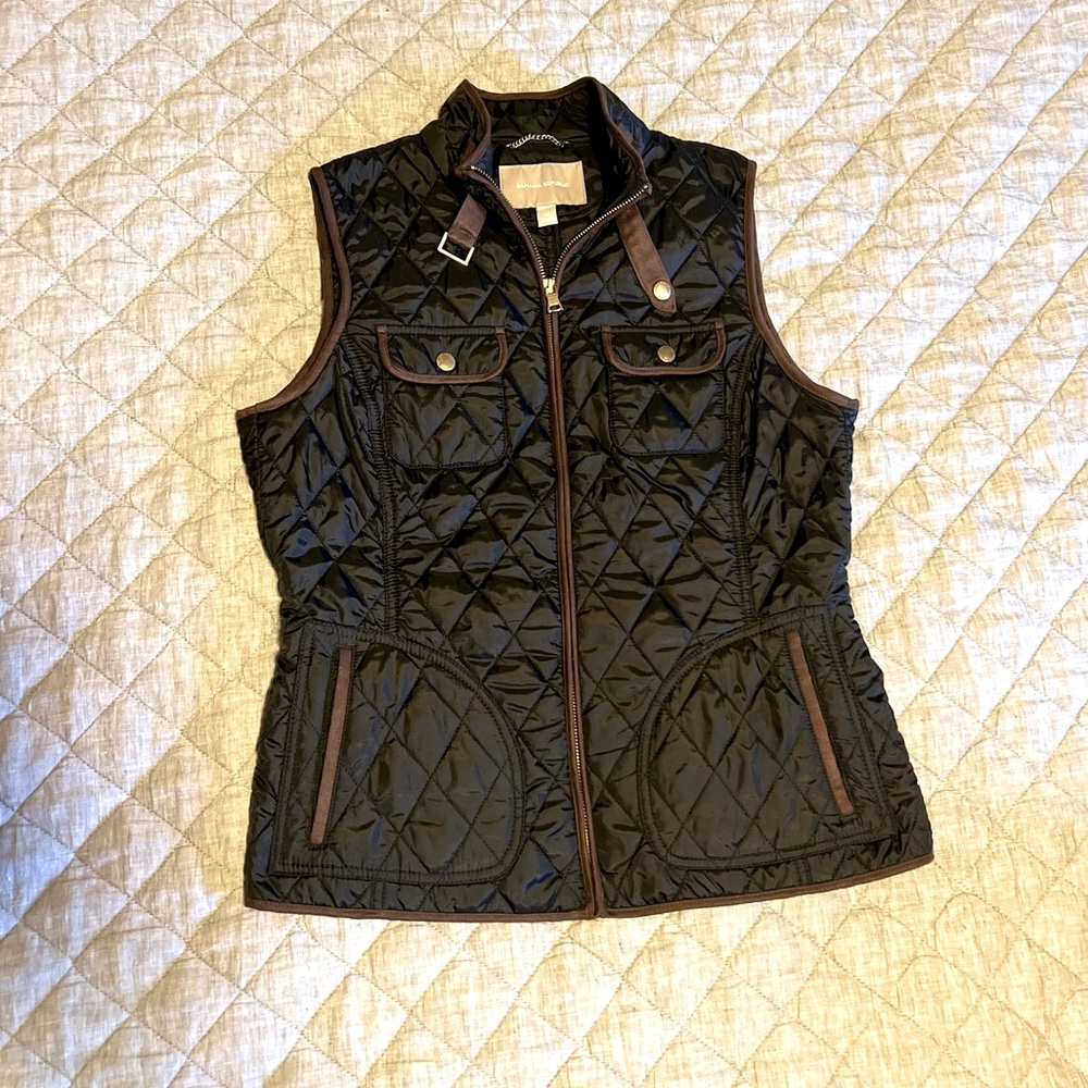 Banana Republic Quilted Black Vest